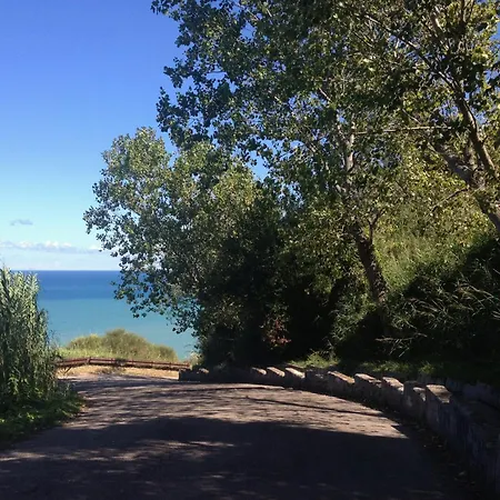 Дом отдыха Parco San Bartolo *