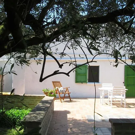 Parco San Bartolo Casa de Férias